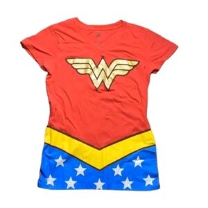WONDER Woman Short Sleeve T Shirt Girl's Size L